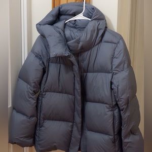 Uniqlo down puffer jacket